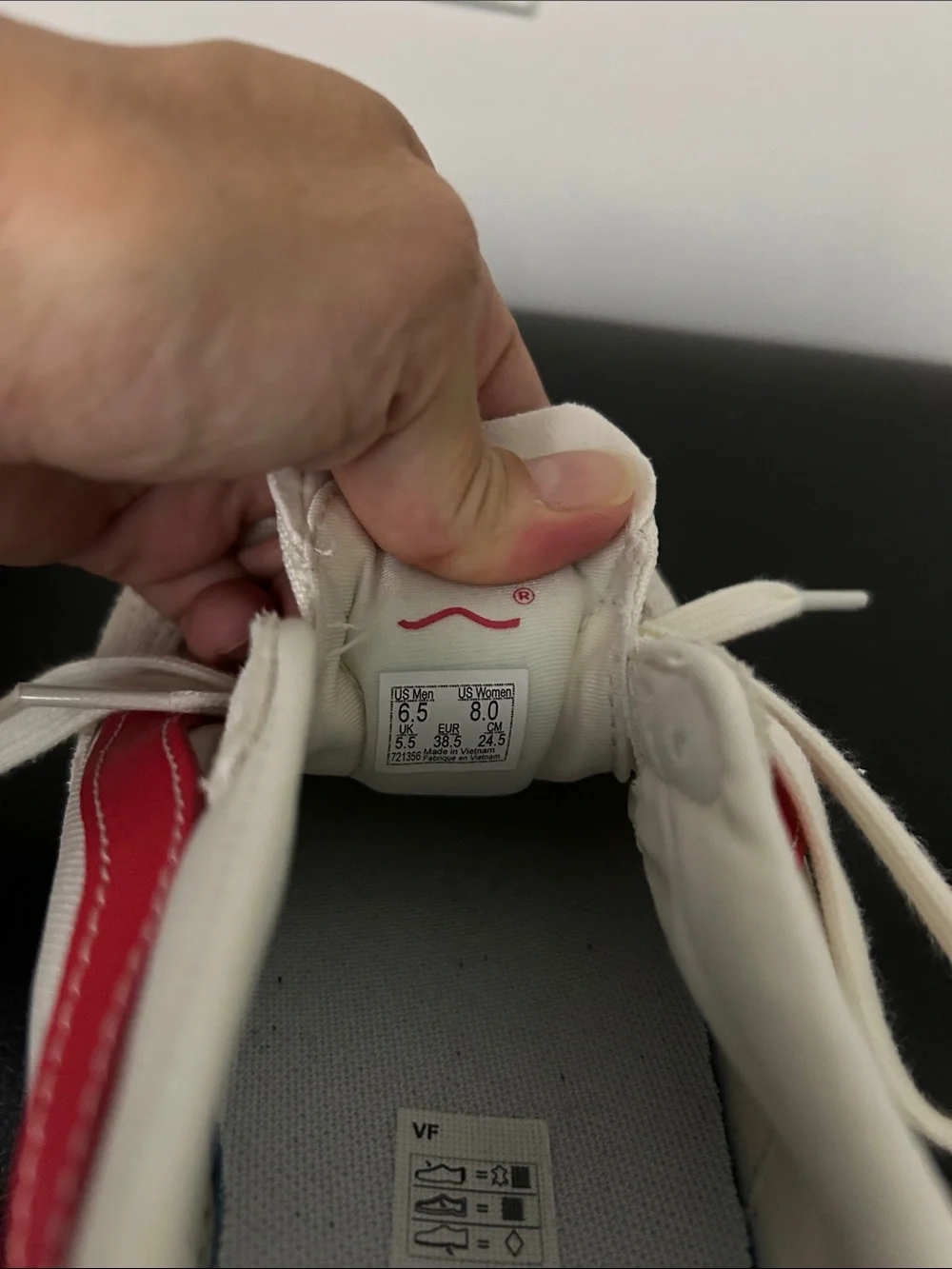 Vans Ultrarange Cream and Pink Casual Sneakers 8